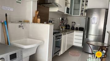 Kühlschrank, Mikrowelle