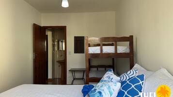 1 soveværelse, sengetøj