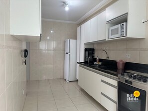Fridge, microwave, oven