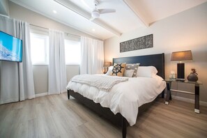 1 Schlafzimmer, Schreibtisch, Reisekinderbett, kostenloses WLAN