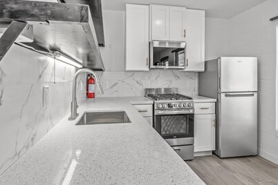 Entire serviced apartment in McAllen, Texas