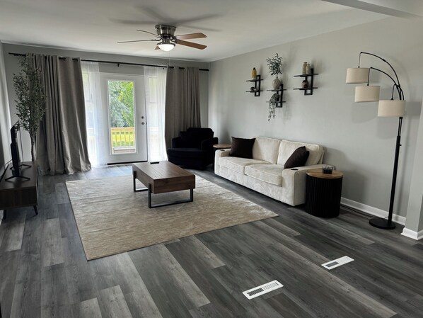 تلفزيون ذكي