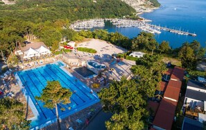 Pool - Residence Mare Azzurro Apartment Pineta for 6 persons (Duino Aurisina)