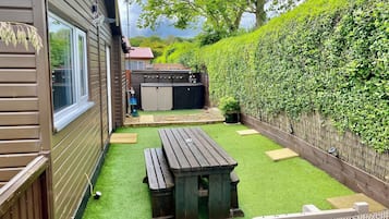 Chalet | Property grounds