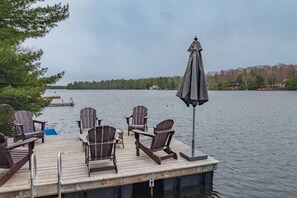 Property grounds - MUSKOKA FAMILY COTTAGE - LEONARD-ON-THE-LAKE SLEEPS 10 (Bracebridge)