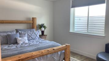 1 多间卧室、旅行婴儿床、WiFi、床单