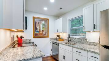 Casa (2 Bedrooms) | Interior