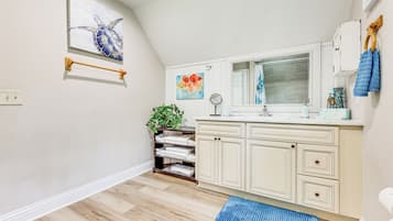 Mökki (3 Bedrooms) | Sisätilat