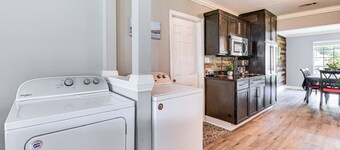 Fort Walton Beach Home w/ Grill: 4 Mi to Beach!