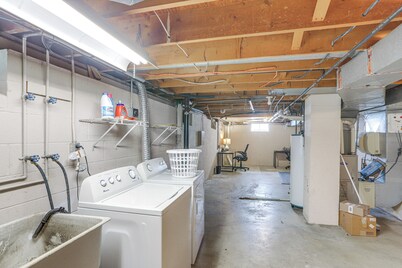 埃里湖家庭度假屋在阿姆赫斯特：寵物友好！