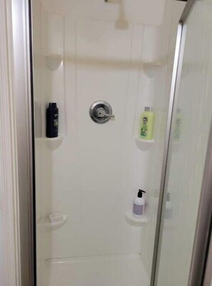 Bathroom - Sweet Small Studio (Philadelphia)