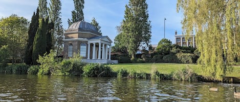 Esterni
