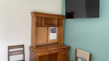 Deluxe Room, City View