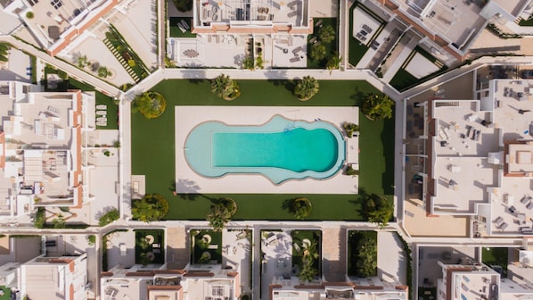 Exclusive Apartment, Courtyard Area