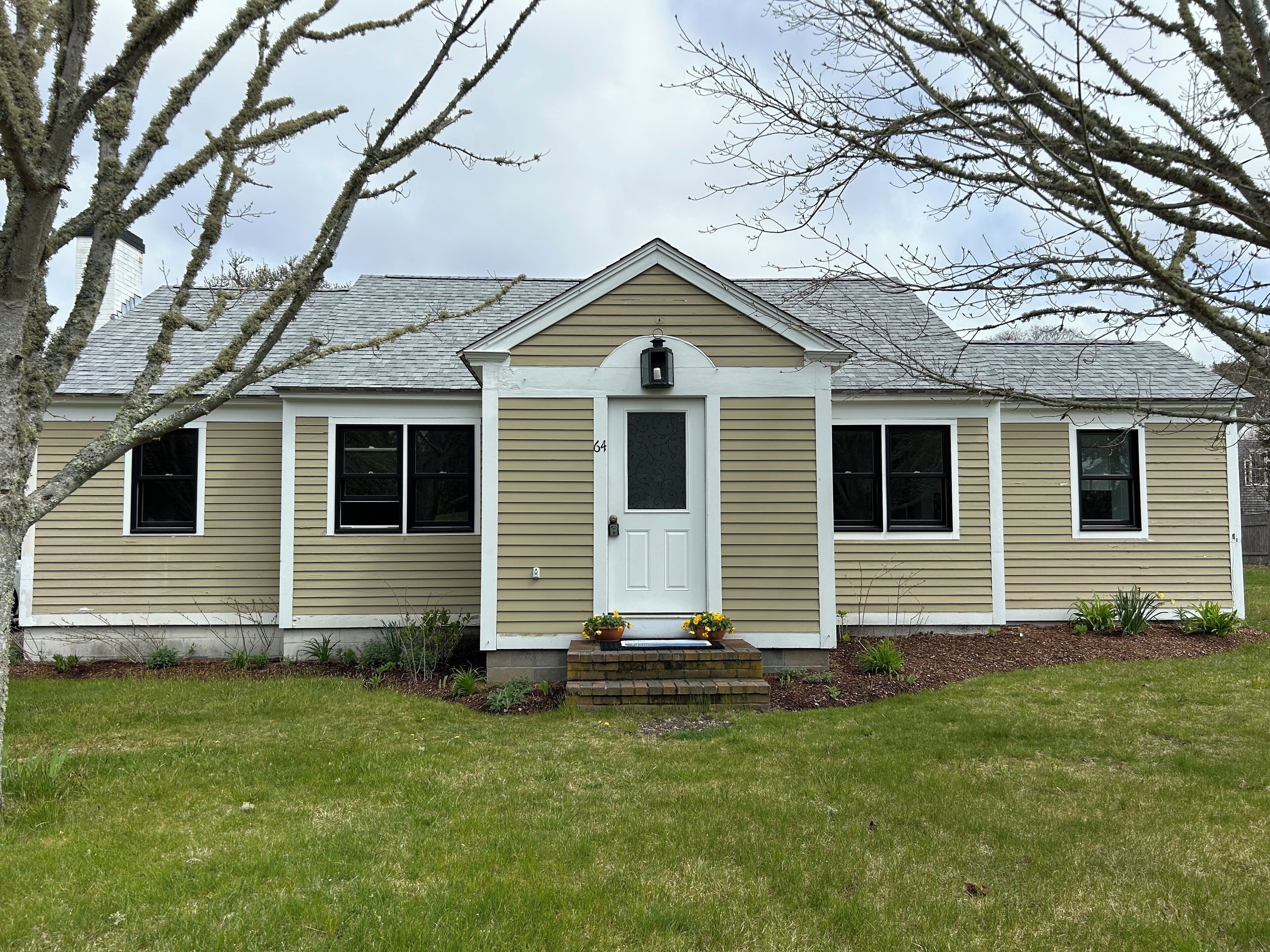Perfect couples or family vacation home near the beach