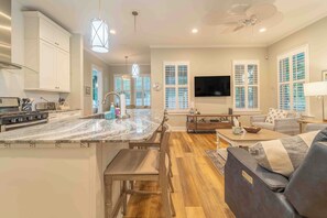 Interior - 1008 Alachua Street Elegance, Alachua Street Elegance (Fernandina Beach)