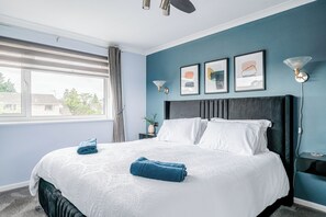 3 Schlafzimmer, Schreibtisch, kostenloses WLAN, Bettwäsche