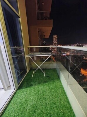 Terrace/patio - LeModCasa: Smart, modern studio in JVC
 (Dubai)