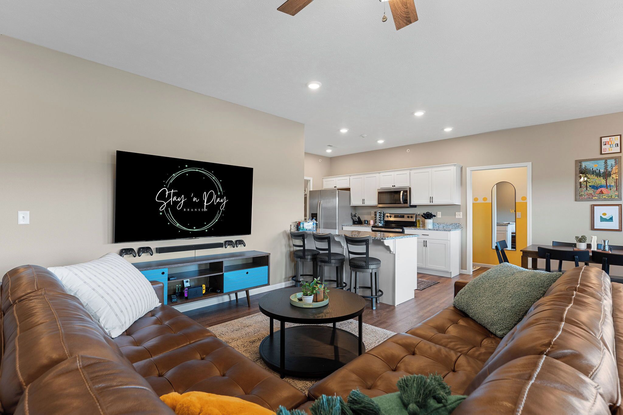 Smart TV, video games