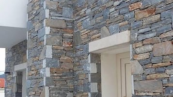 Villa | Exterior