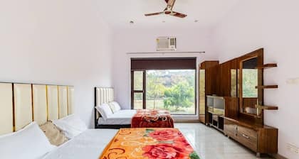 Aravali Hills Resort