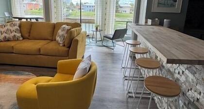 NEW RENTAL ~ Sun Kissed Retreat @ Gulf Terrace
