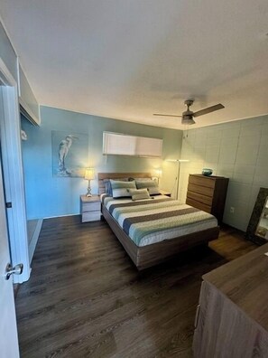 1 bedroom, iron/ironing board, free WiFi, bed sheets - NEW RENTAL ~ Sun Kissed Retreat @ Gulf Terrace (Destin)