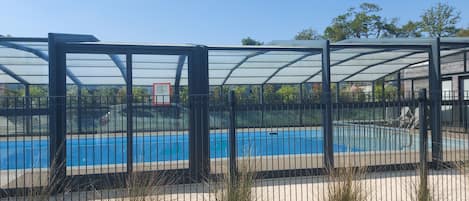 Innenpool, beheizter Pool