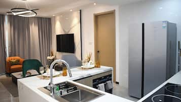 Apartment | Private kitchen | Fridge, microwave, oven, stovetop