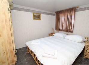 1 bedroom, internet, bed sheets - Ethno Village Dolina Mira - One Bedroom Holiday Home (Sutjeska) Published (Published) (Pale)