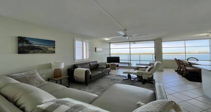 Pumicestone Chase U9 | Resort & Water Views
