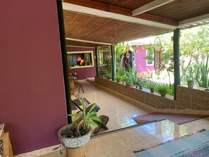 Terrace/patio - POUSADA LINDA FLOR (Alto Paraíso de Goiás)