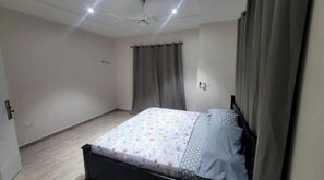 3 bedrooms, WiFi, bed sheets - Hidden gem - Exquisite 3-bedroom house

 (Adenta Municipality)