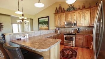 Microwave, oven, stovetop, dishwasher