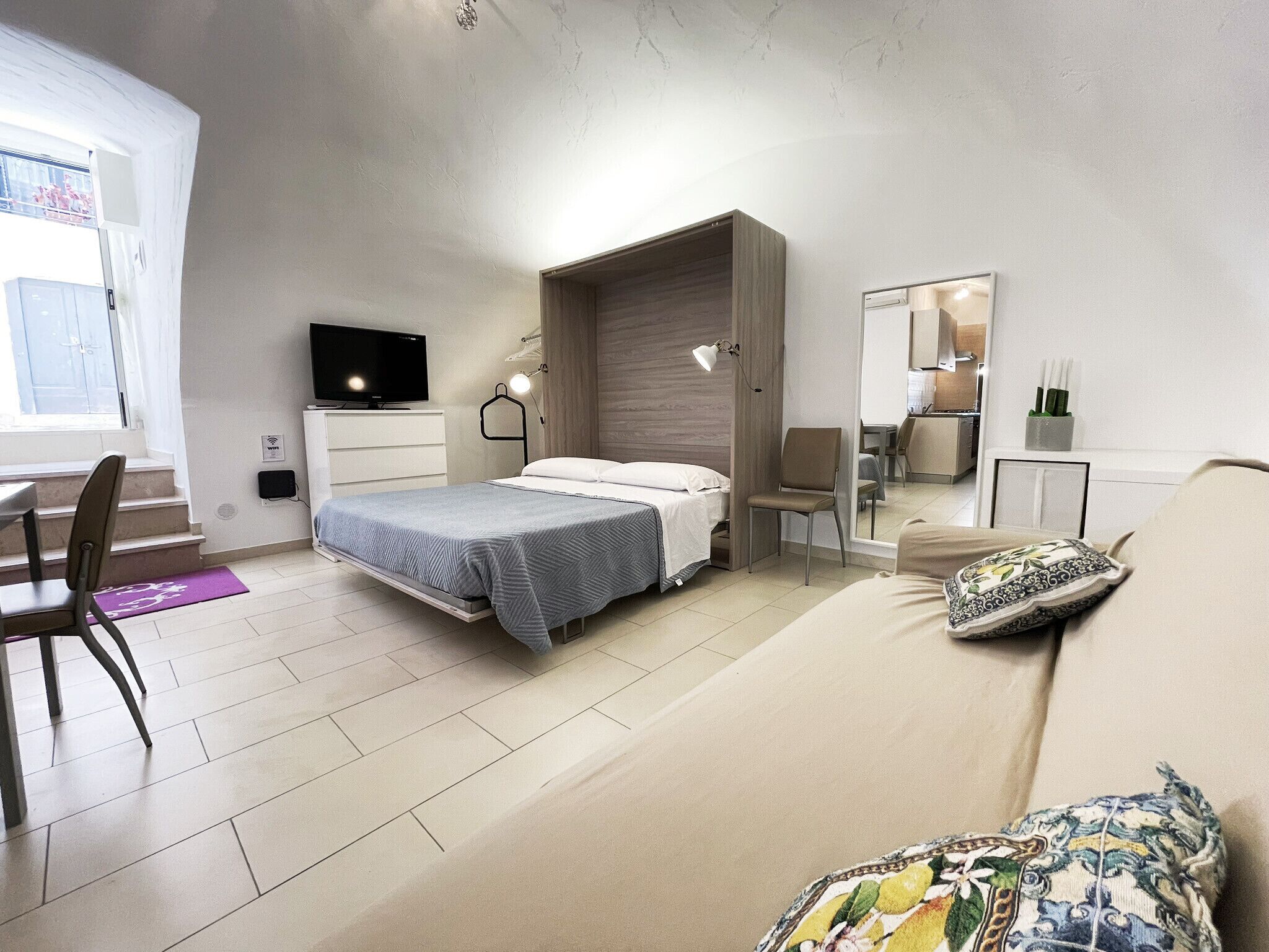 Bügeleisen/Bügelbrett, kostenloses WLAN, Bettwäsche