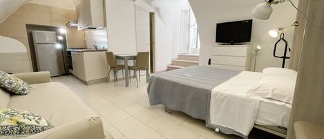 Ferros/tábuas de passar roupa, Wi-Fi de cortesia, roupa de cama