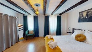 1 quarto, ferros/tábuas de passar roupa, Wi-Fi de cortesia