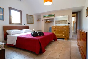 2 Schlafzimmer, Bügeleisen/Bügelbrett, WLAN