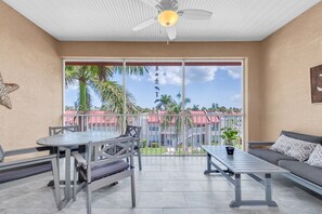 Interior - Anna Maria Island Steps to Beach | Pool & Hot Tub | 3BR, 2BA & Balcony (Bradenton Beach)