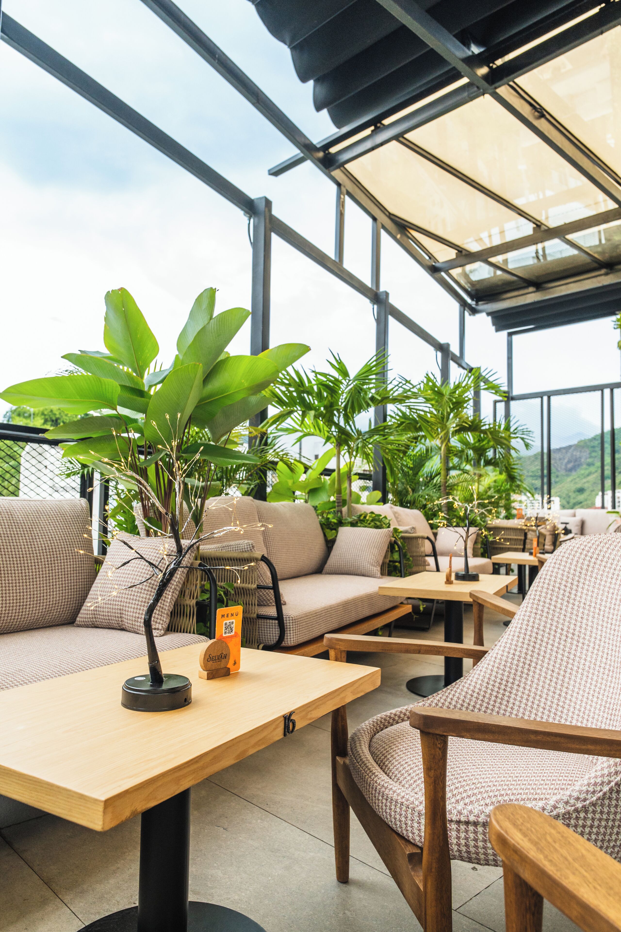 واجهة المنشأة