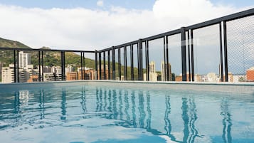 Utomhuspool