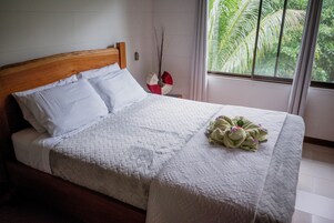 Icelote | 1 bedroom, individually decorated, individually furnished, desk