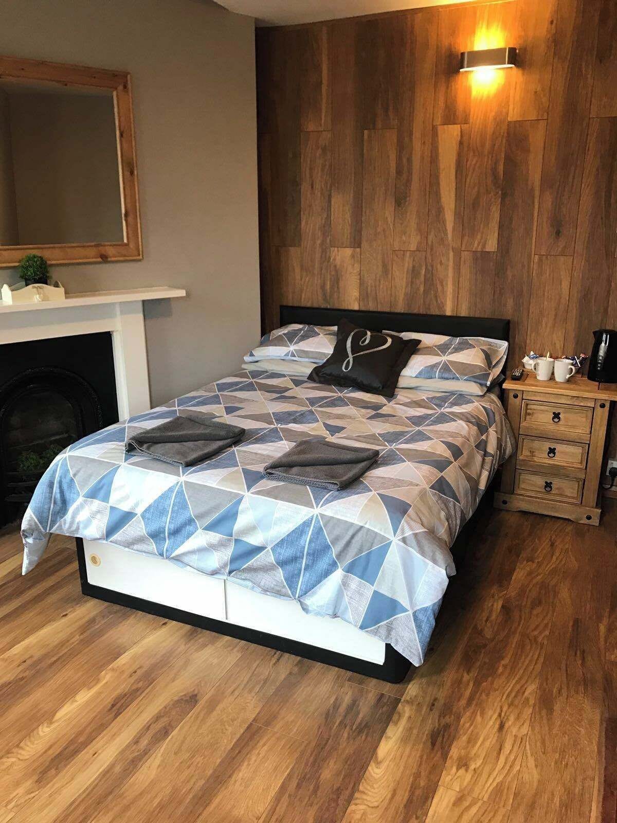 Doppia Comfort, 1 camera da letto | Lenzuola