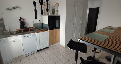 Town house located in LONGNES (Yvelines)