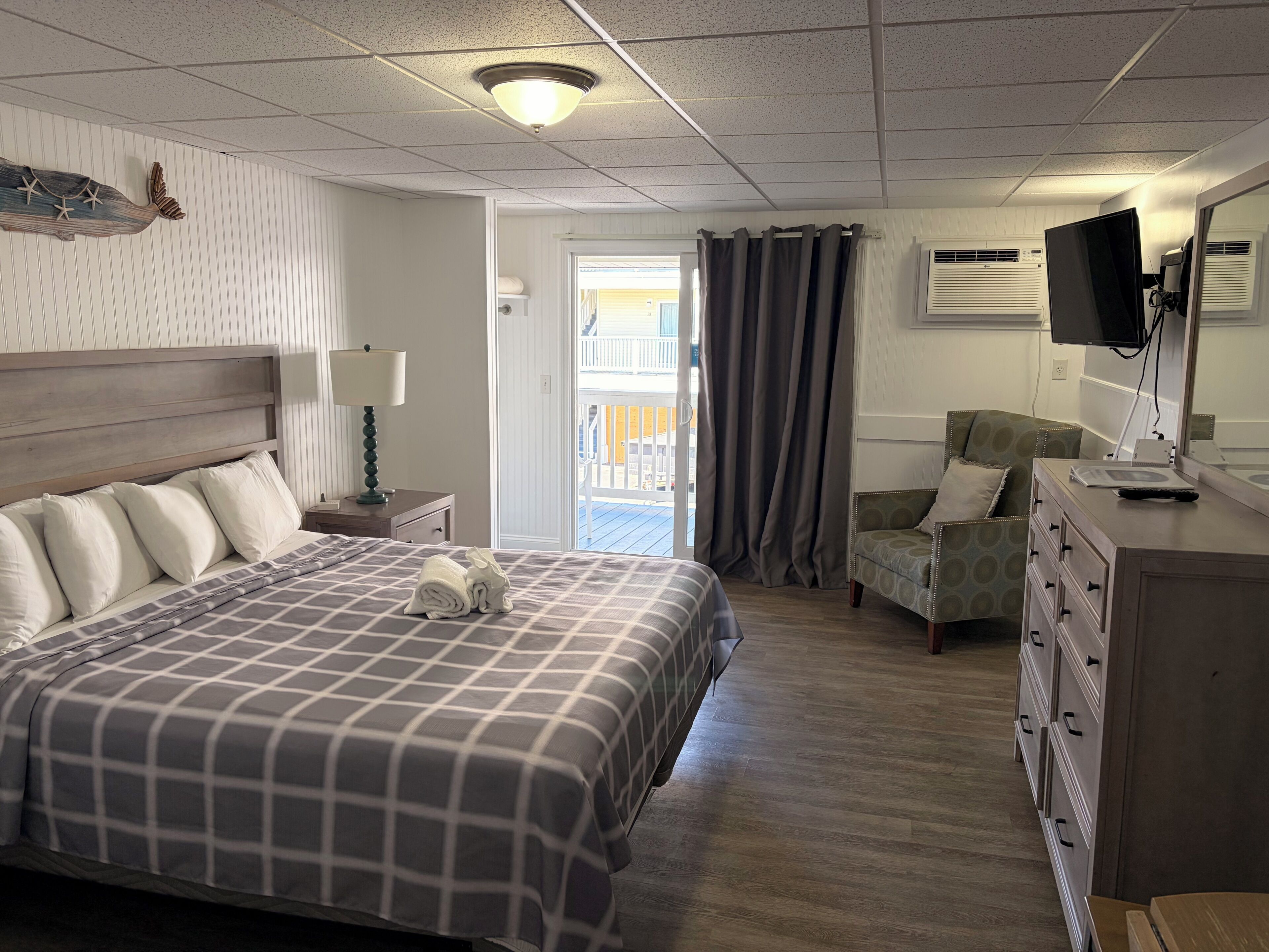 Room, King Bed | Free WiFi, bed sheets