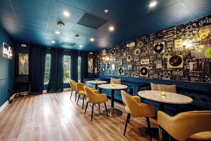 Dining - Banana Leaf Villa-Marley Suite with Living Room (Orlando)