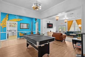 Spielezimmer