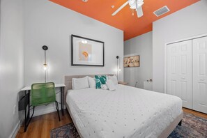 1 chambre, bureau, fer et planche à repasser, Wi-Fi