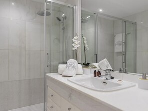 Hair dryer, towels
