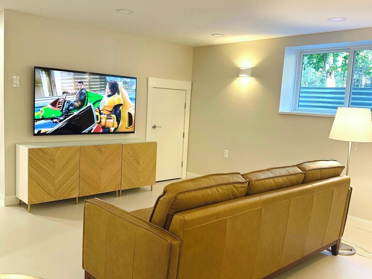 Premium Apartment Living Near Downtown Bar Harbor & Acadia - Bar Harbor, ME